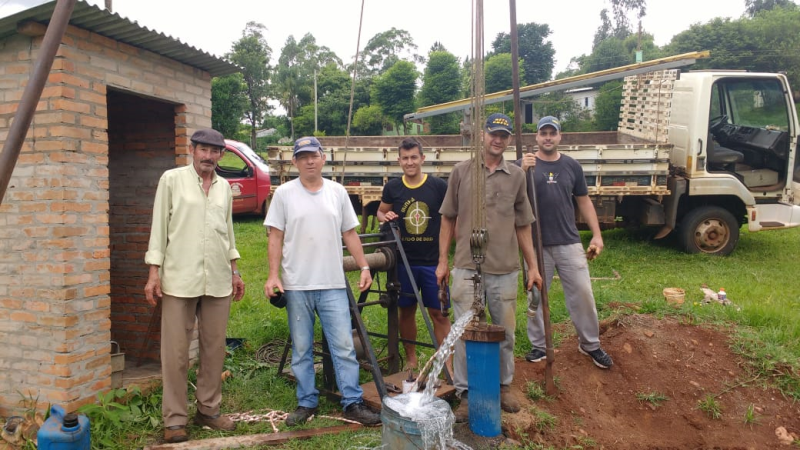 ADMINISTRAÇÃO MUNICIPAL CONCLUI INSTALAÇÃO DE  NOVO POÇO ARTESIANO 